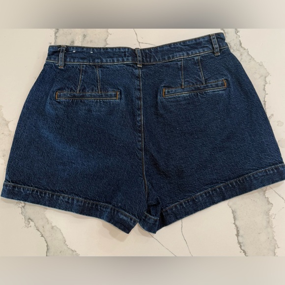 Loft-Women’s Size 10 Dark Blue Denim Shorts Mid-rise 3 1/2in inseam - Picture 2 of 4